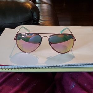 Pink aviator sunglasses